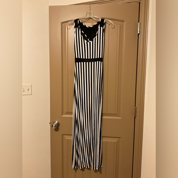Black and White Striped Dress - Picture 1 of 2